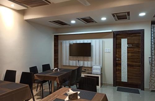 Sualkuchi Hotel | Hotel A P Home's - A Boutique Hotel
