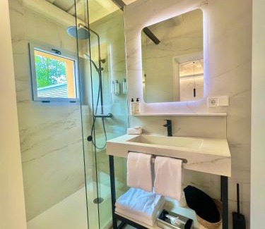 Peratallada Hotel | Hotel Aatu - Adults Only