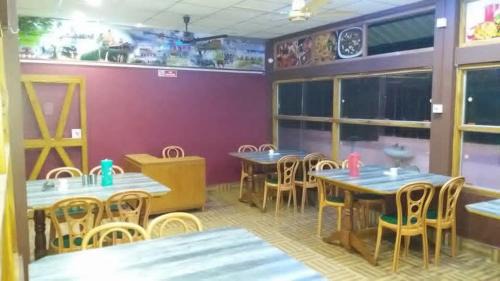 Jorhat Hotel | Hotel Alohi Ghar