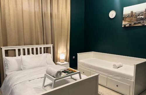 Bainguinim Hotel | Hotel Amrit Inn