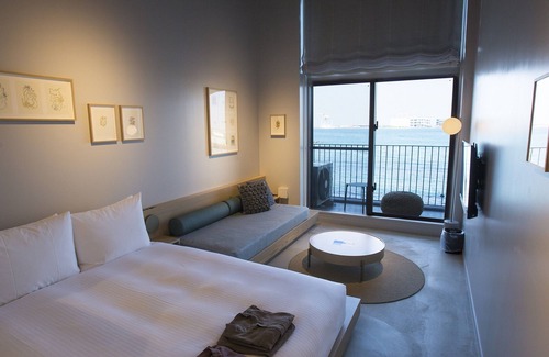 Maejima Hotel | HOTEL ANTEROOM Naha