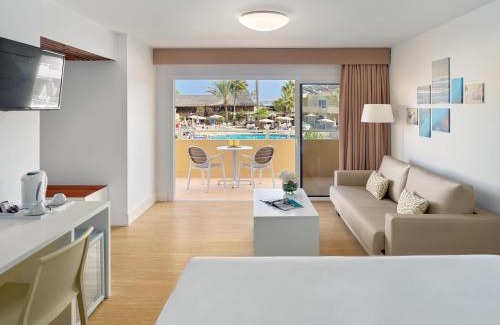 Corralejo Hotel | Hotel Arena Suite - Adults Only