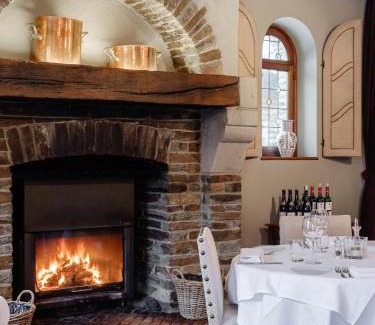 Vresse-sur-Semois Hotel | Hotel Auberge D'Alle