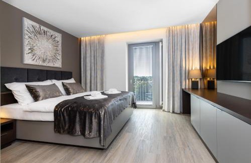 Hradec Kralove Apartment | Hotel Awam