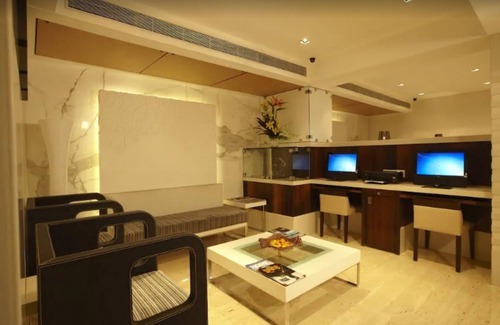 Juhu Hotel | Hotel Bawa Continental