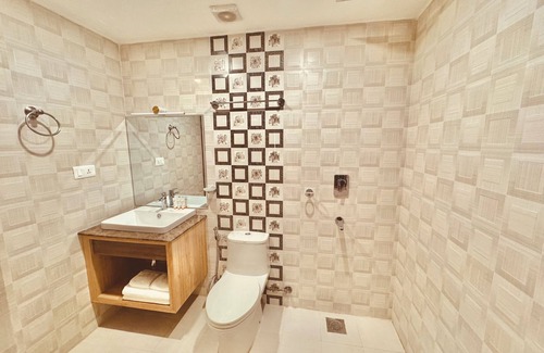 Sinamangal Hotel | Hotel Bayberry Kathmandu - Near Tribhuvan International Airport