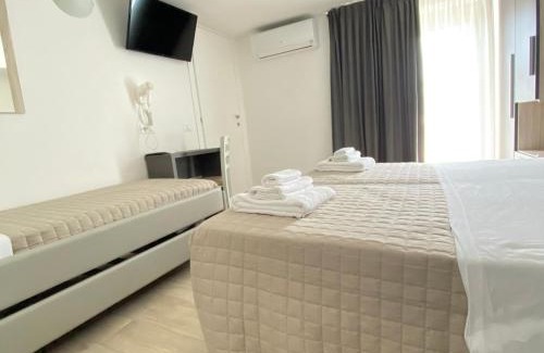 Miramare Hotel | Hotel Bed and Book