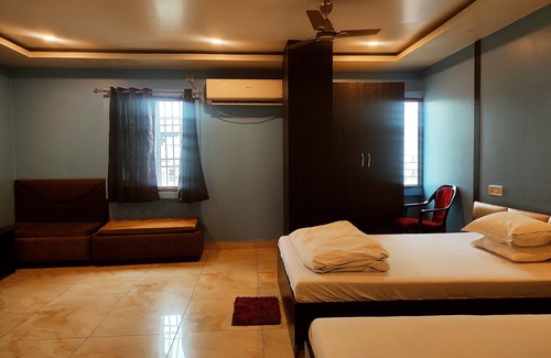 Jorhat Hotel | Hotel Bhagwani Palace