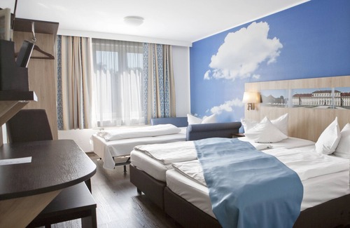 Munchen District Hotel | Hotel Blauer Karpfen