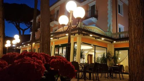 Milano Marittima Hotel | Hotel Boccaccio-free parking-