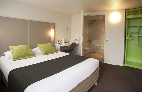 Saint-Doulchard Hotel | Hotel Campanile Bourges Nord- Saint Doulchard