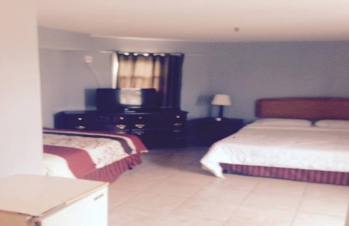 Seaside Heights Hotel | Hotel Charlee Sea Breeze - Oceanblock
