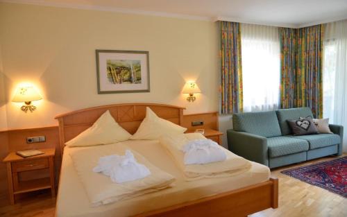 Pertisau Hotel | Hotel Christina - Ihr kleinstes 4* Hotel am Achensee