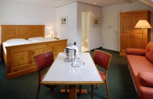 Walenstadt Hotel | Hotel Churfirsten