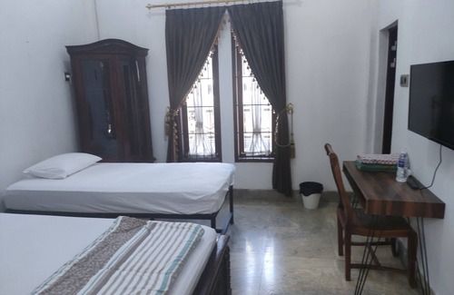 Cigadung Hotel | Hotel Cigadung Holiday Syariah