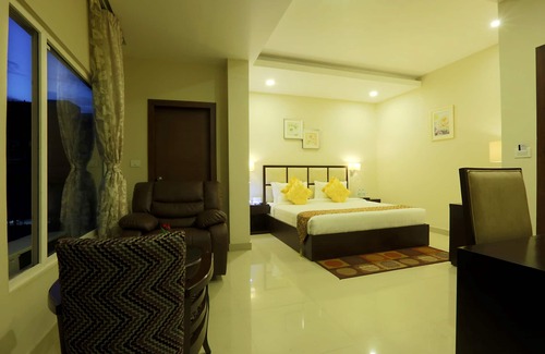 Ganeshguri Hotel | Hotel D Courtyard