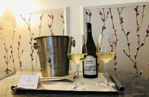 Rione VI Parione Hotel | Hotel Damaso