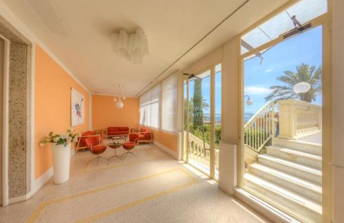 Pietra Ligure Hotel | Hotel De La Plage
