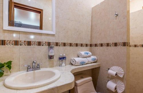 Calzada Madero Hotel | Hotel del Marquesado
