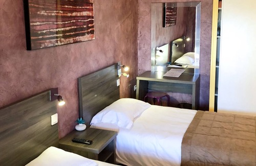 Aigues-Mortes Hotel | Hotel Des 4 Vents