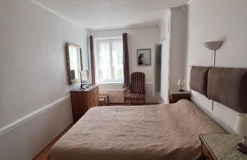 Contrexeville Hotel | Hotel des XII Apôtres