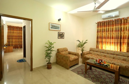 Banani Hotel | Hotel Dhaka Golden Inn