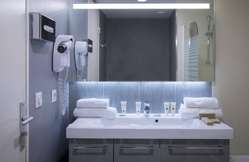 Rosny-sous-Bois Hotel | Hotel du Golf Rosny