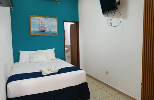 Santa Tecla Hotel | Hotel El Patio de Don Moncho