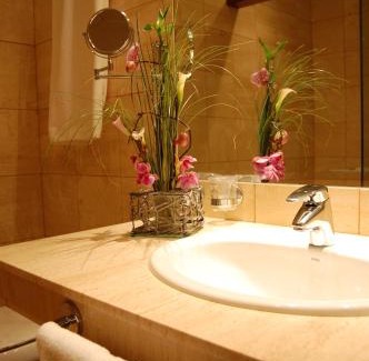 Santa Cruz de Tenerife Hotel | Hotel Escuela Santa Cruz