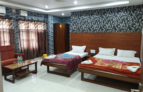 Silchar Hotel | HOTEL GEETANJALI BY ROH