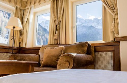 Selva di Val Gardena Hotel | Hotel Genziana