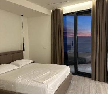 Vlore County Bed & Breakfast | Hotel Gramozi