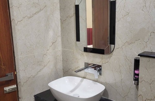 Haridwar Hotel | Hotel Grand Sharon