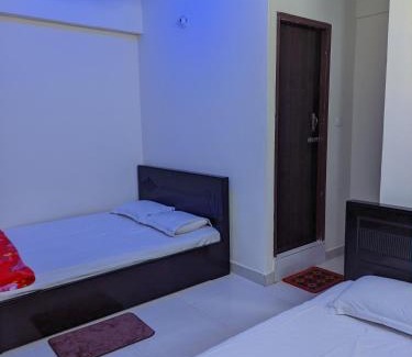 Dhaka Hotel | Hotel Green Garden In