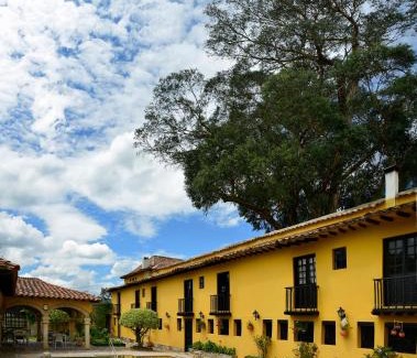 Paipa Hotel | Hotel Hacienda El Salitre
