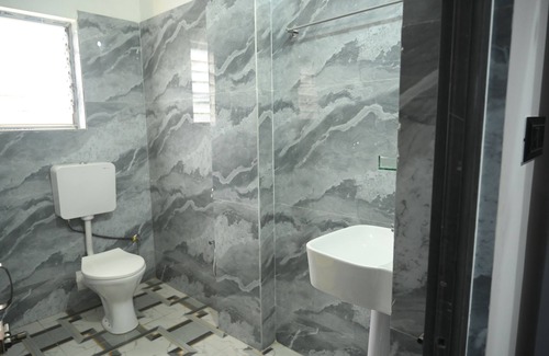 Hajo Hotel | Hotel Hill View Grandeur
