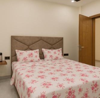 Vrindavan House | Hotel Janki Nandan Palace