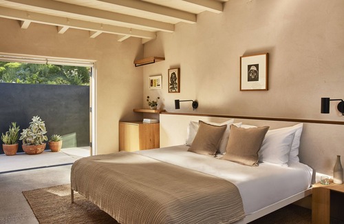 Central Malibu Hotel | Hotel June Malibu