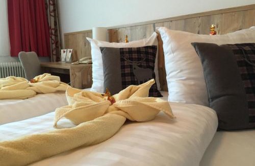 Axams Hotel | Hotel Kögele bei Innsbruck Axamer Lizum