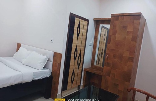 Guwahati Hotel | HOTEL KNIGHT INN GUWAHATI