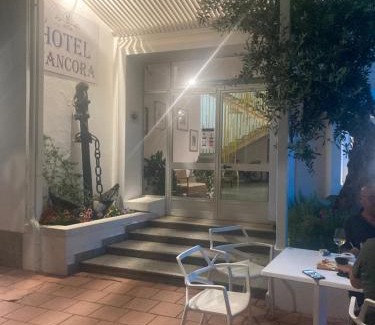 La Caletta Hotel | Hotel L'Ancora
