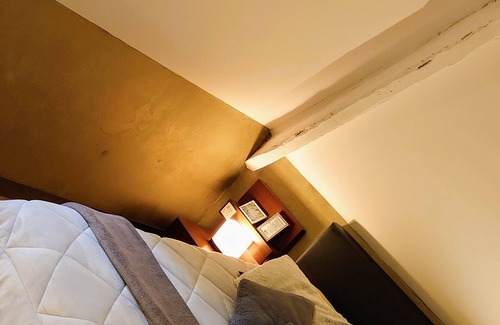 Naussac Hotel | Hotel La Bastie D Urfe