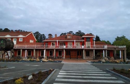 La Favorita Hotel | HOTEL LA CAMPANA