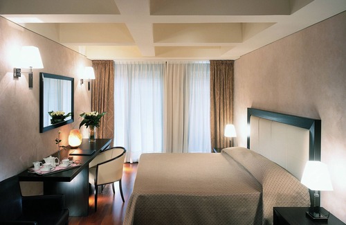 Belpasso Hotel | Hotel La Fenice
