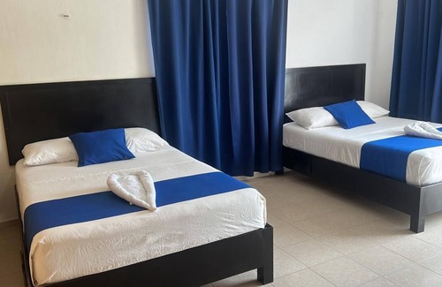 Rio Lagartos Hotel | Hotel La Placita