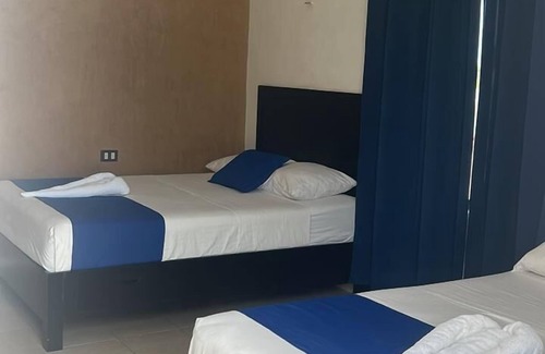 Rio Lagartos Hotel | Hotel La Placita