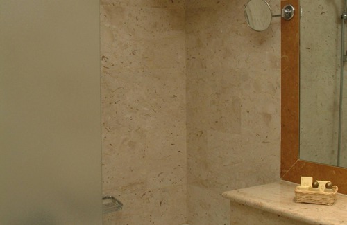 Picanello-Ognina-Barriera-Canalicchio Hotel | Hotel La Ville
