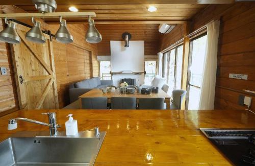 Fujikawaguchiko House | Hotel Lake England 富士山が見える隠れ家ヴィラ