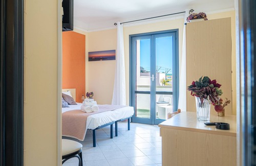 Santa Cesarea Terme Hotel | HOTEL LE MACINE