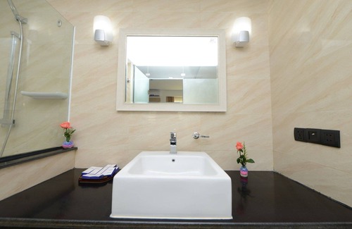 Bahan Hotel | Hotel Lexus Yangon